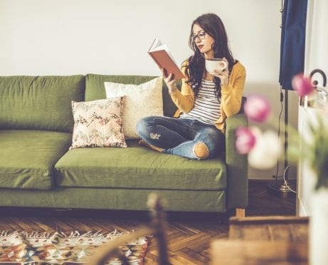 Couch Surfing: Smart Saving Or A Roll Of The Dice?