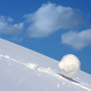 Métodos para pagar deudas: bola de nieve vs avalancha